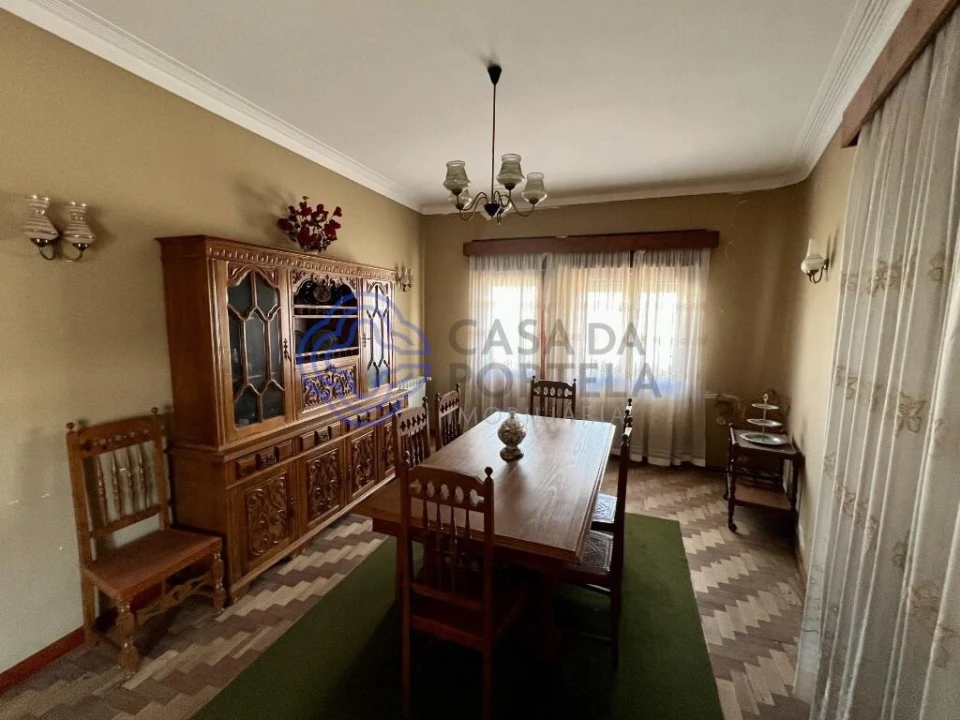 Moradia T5 para Venda em Carrazedo de Montenegro e Curros Foto 18