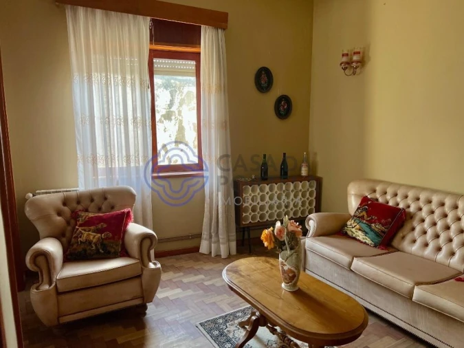 Moradia T5 para Venda em Carrazedo de Montenegro e Curros Foto 21