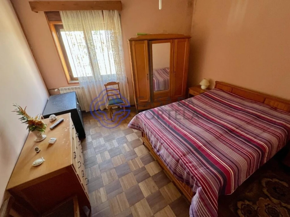 Moradia T5 para Venda em Carrazedo de Montenegro e Curros Foto 10