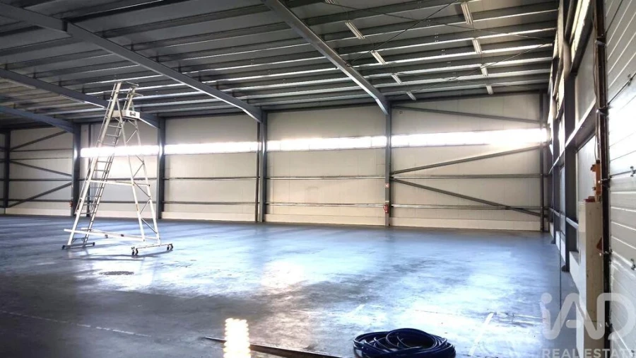 Loja para Arrendamento em Gondar Foto 24