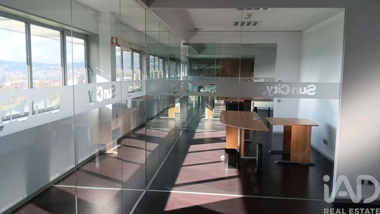 Loja para Arrendamento em Gondar Foto 21