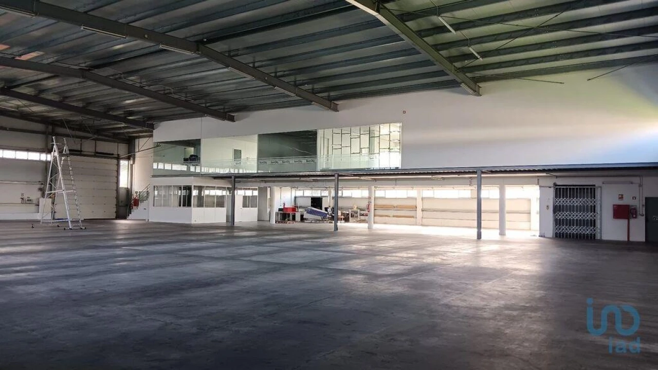 Loja para Arrendamento em Gondar Foto 6