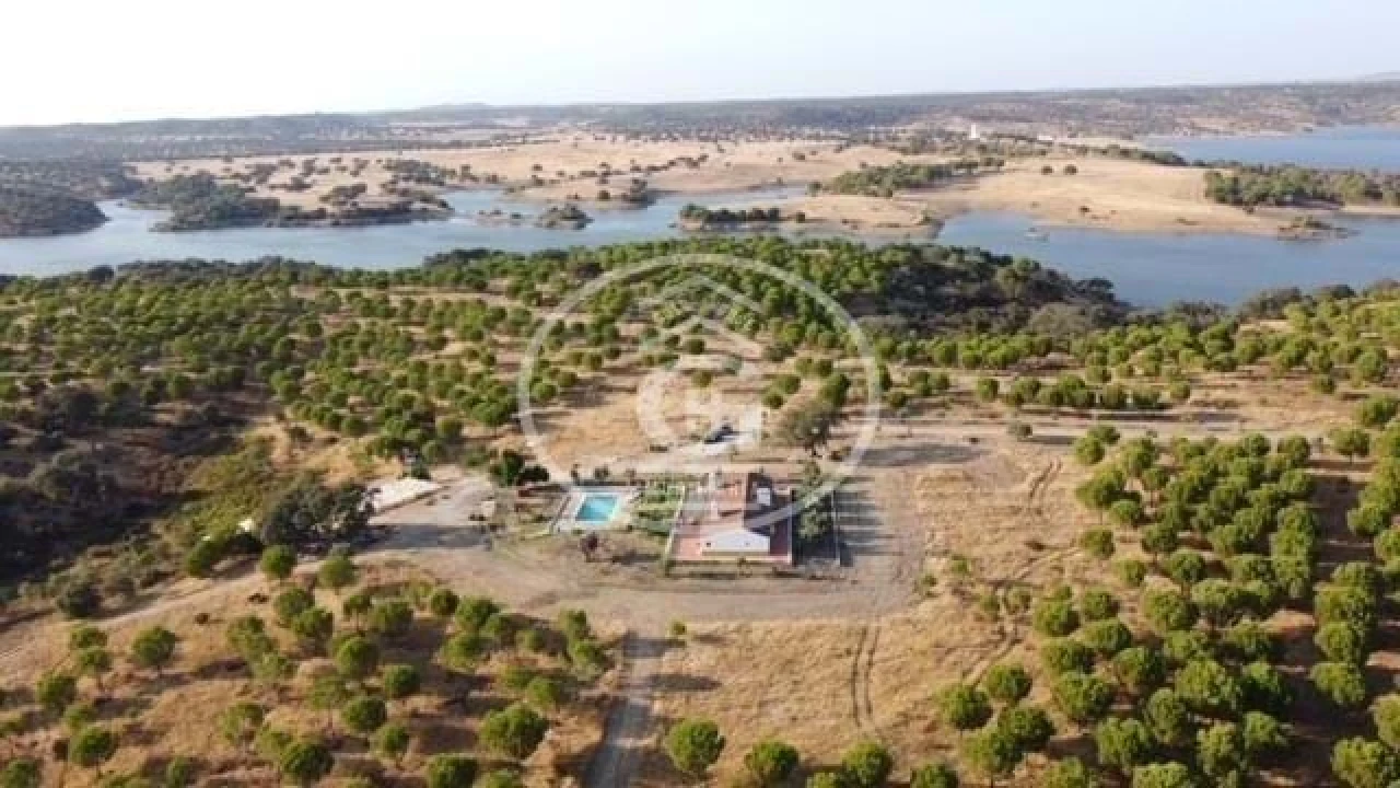 Quinta T5 para Venda em Santa Maria do Castelo e Santiago e Santa Susana Foto 10