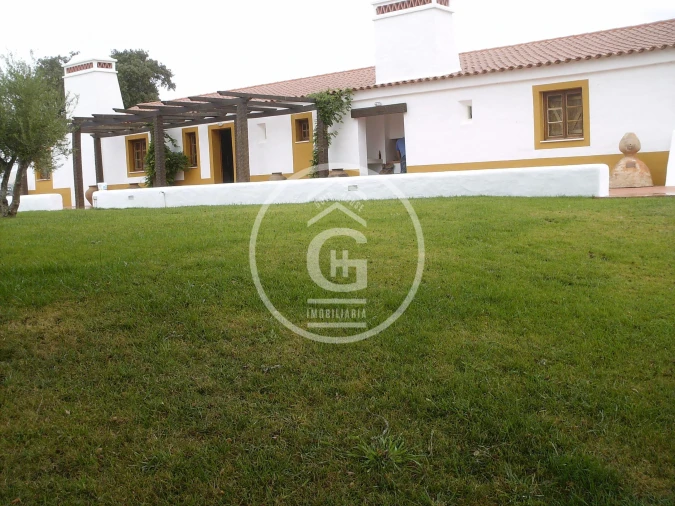 Quinta T5 para Venda em Santa Maria do Castelo e Santiago e Santa Susana Foto 6