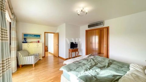 Apartamento T3 para Venda em Albufeira e Olhos de Água