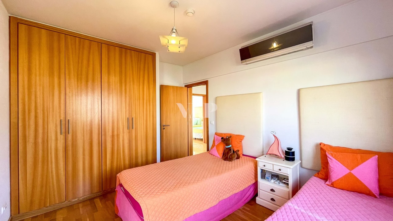 Apartamento T3 para Venda em Albufeira e Olhos de Água Foto 16