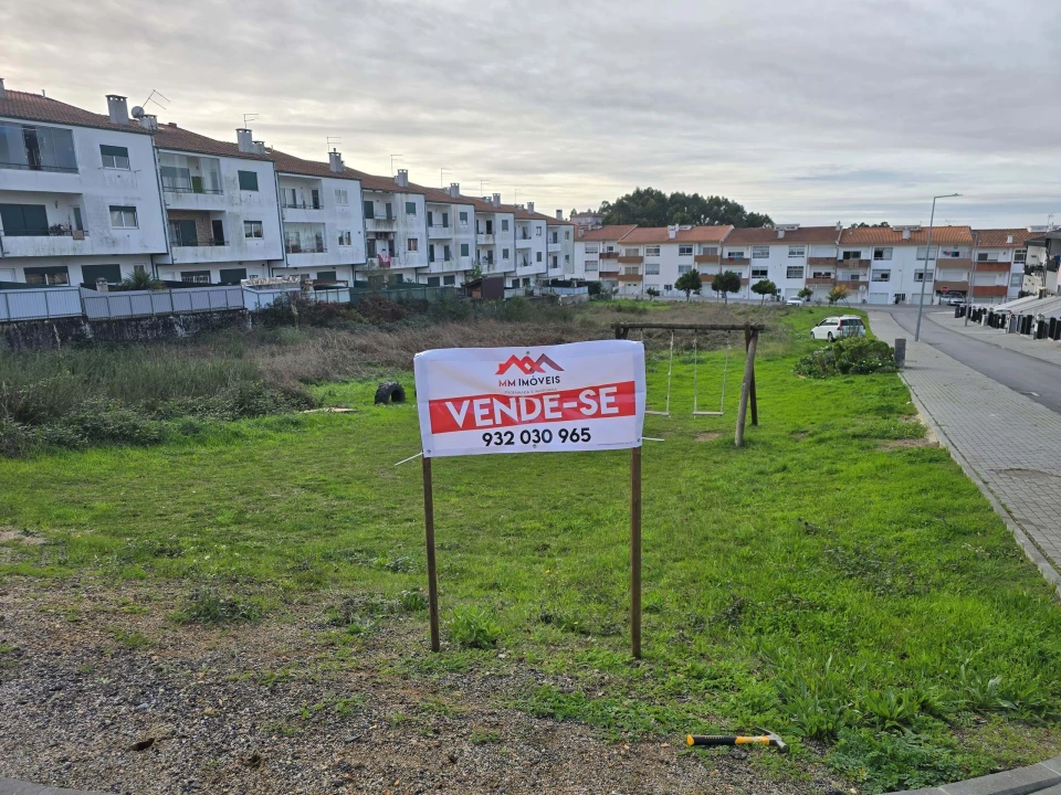 Terreno para Venda em São João de Ver Foto 1