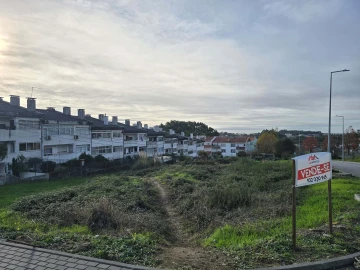 Terreno para Venda em São João de Ver