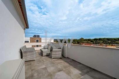 Moradia T2 para Venda em Albufeira e Olhos de Água