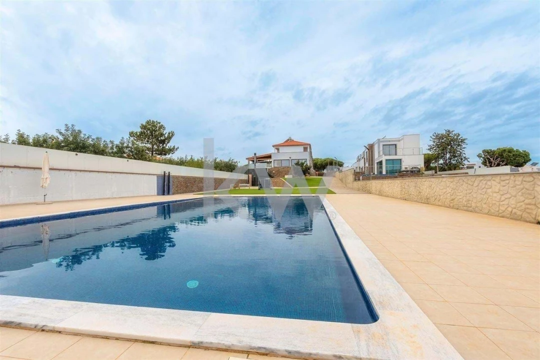 Moradia T2 para Venda em Albufeira e Olhos de Água Foto 39