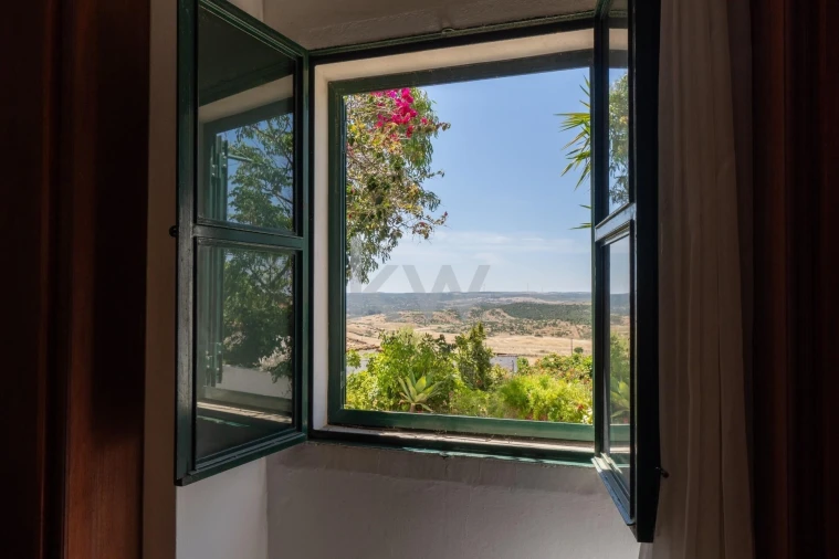 Quinta T5 para Venda em Alcaria Ruiva Foto 17