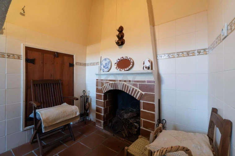 Quinta T5 para Venda em Alcaria Ruiva Foto 13