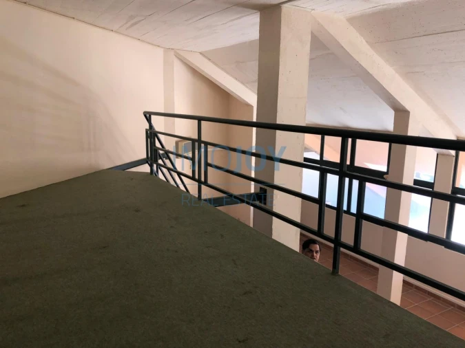 Loja para Venda em Quarteira Foto 7