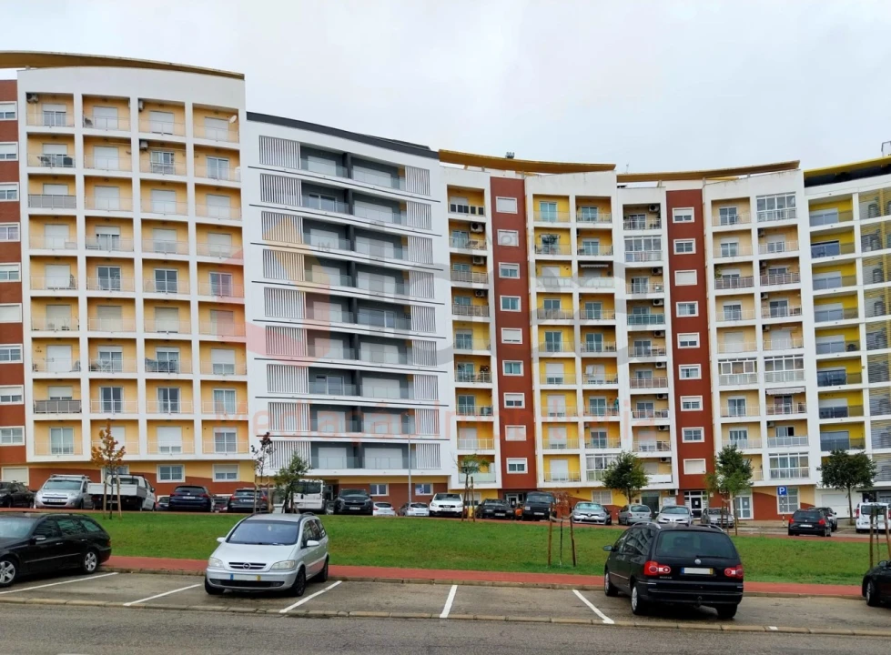 Apartamento T2 para Venda em Corroios Foto 31