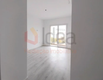 Apartamento T2 para Venda em Corroios