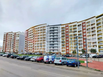 Apartamento T2 para Venda em Corroios