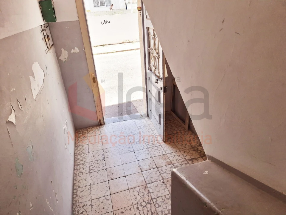 Apartamento T1 para Venda em Baixa da Banheira e Vale da Amoreira Foto 18