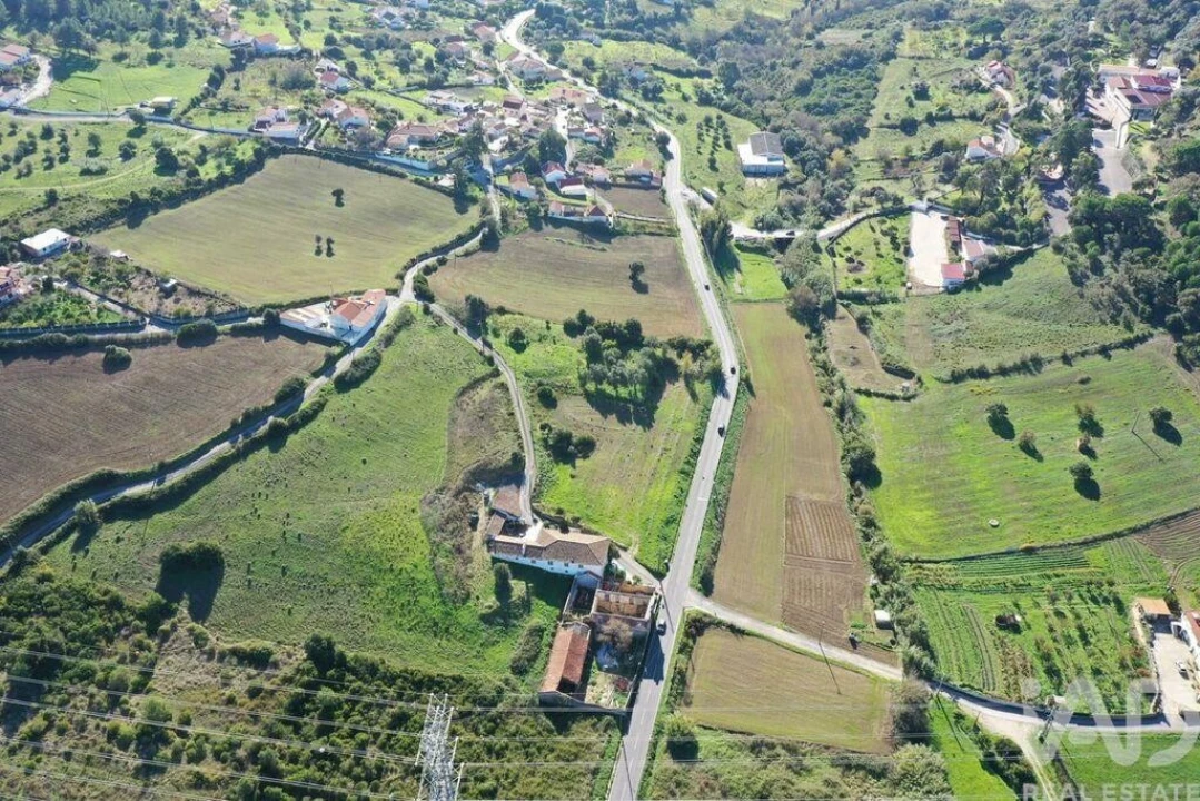 Terreno para Venda em Alhandra, São João dos Montes e Calhandriz Foto 1