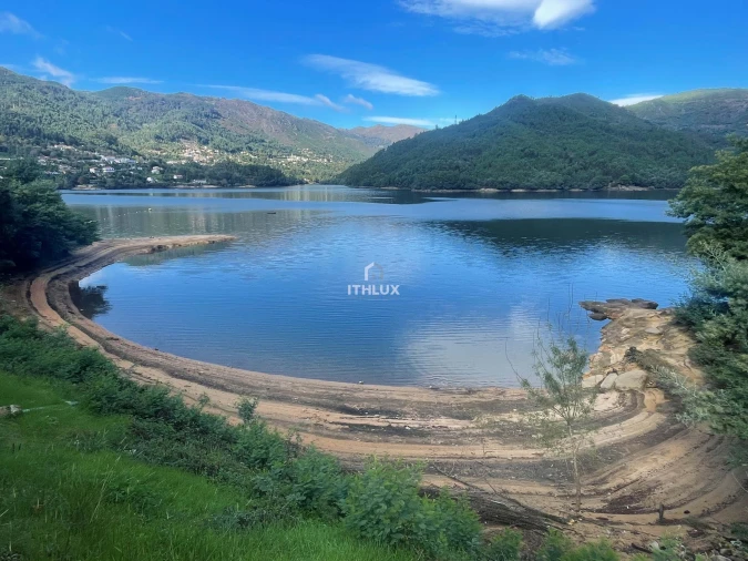 Moradia T4 para Venda em Vilar da Veiga Foto 54