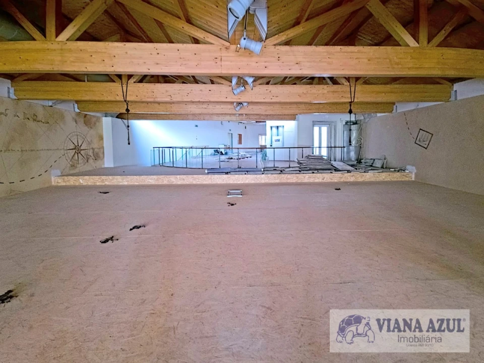 Loja para Arrendamento em Santa Maria Maior e Monserrate e Meadela Foto 5