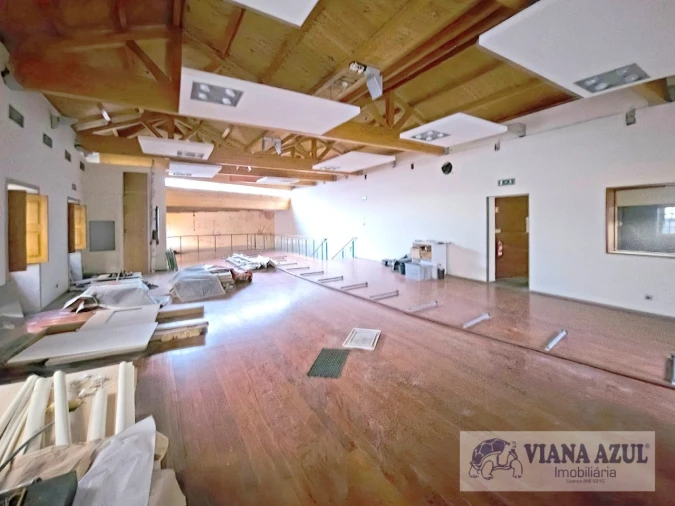 Loja para Arrendamento em Santa Maria Maior e Monserrate e Meadela Foto 3