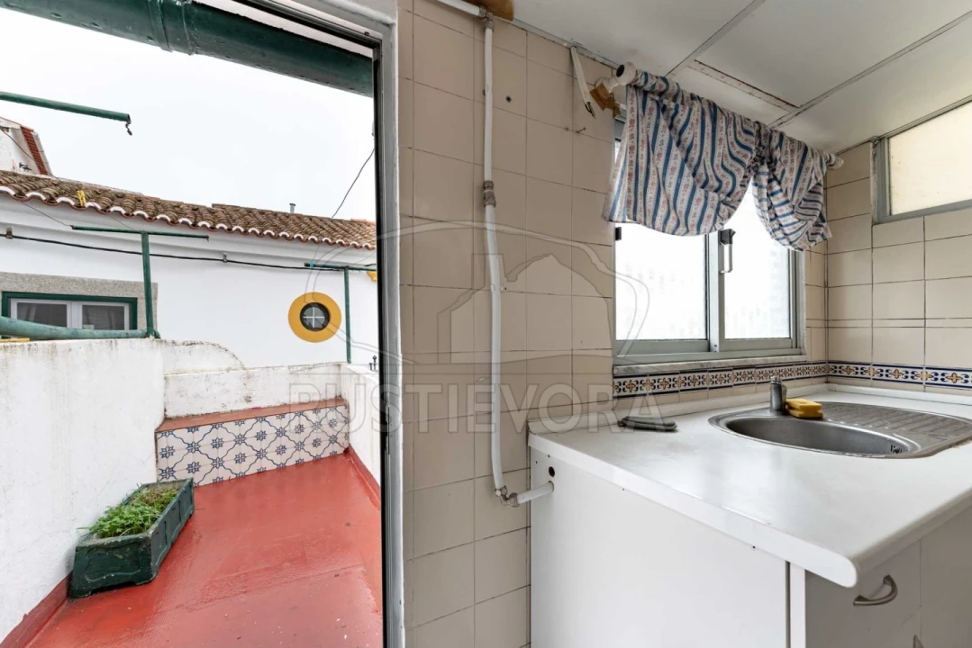 Moradia T2 para Venda em Évora (São Mamede, Sé, São Pedro e Santo Antão) Foto 16