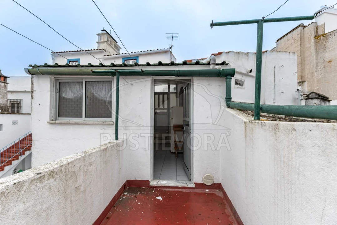 Moradia T2 para Venda em Évora (São Mamede, Sé, São Pedro e Santo Antão) Foto 17