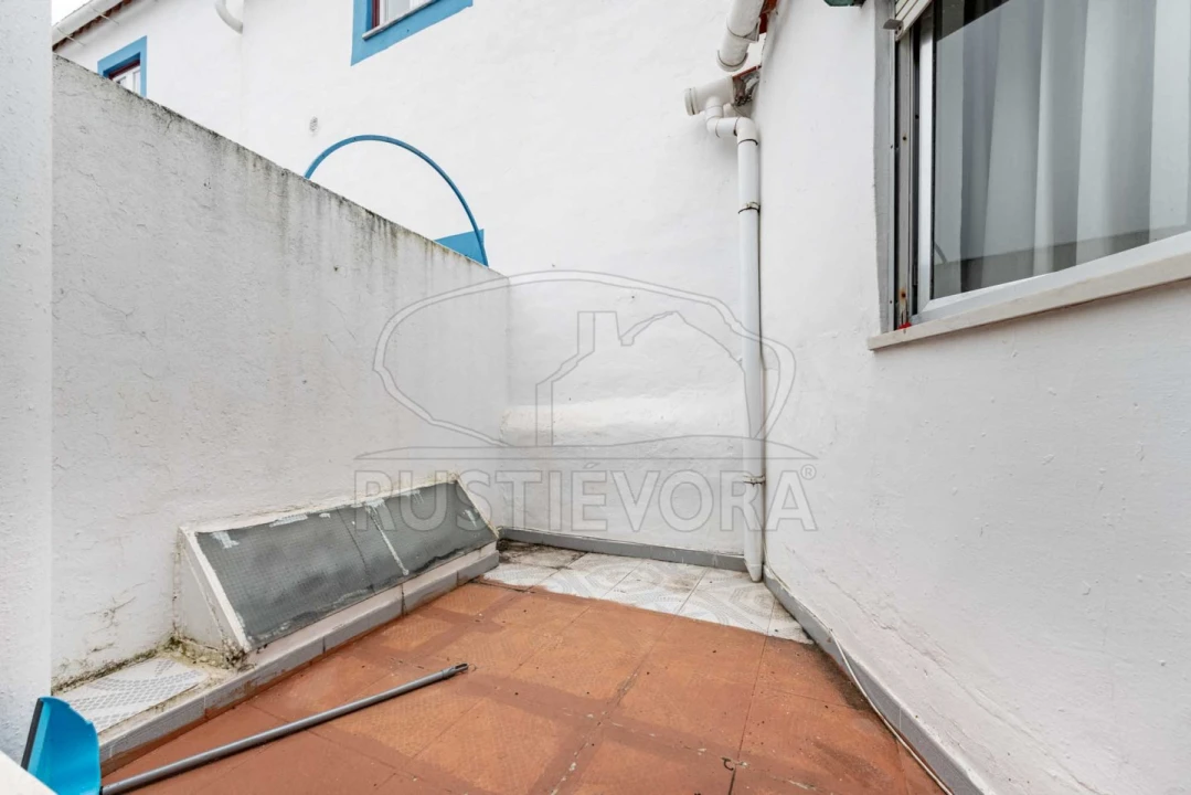 Moradia T2 para Venda em Évora (São Mamede, Sé, São Pedro e Santo Antão) Foto 18