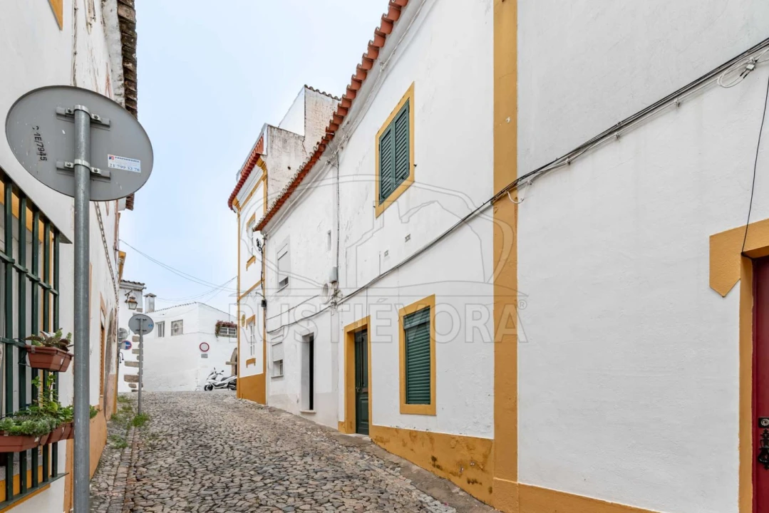 Moradia T2 para Venda em Évora (São Mamede, Sé, São Pedro e Santo Antão) Foto 38