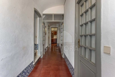 Moradia T2 para Venda em Évora (São Mamede, Sé, São Pedro e Santo Antão)