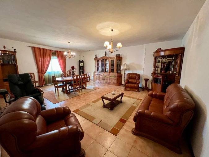 Apartamento T3 para Venda em Alfandega da Fe Foto 1