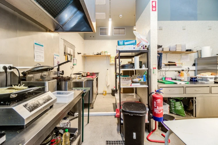 Loja para Venda em Venteira Foto 17