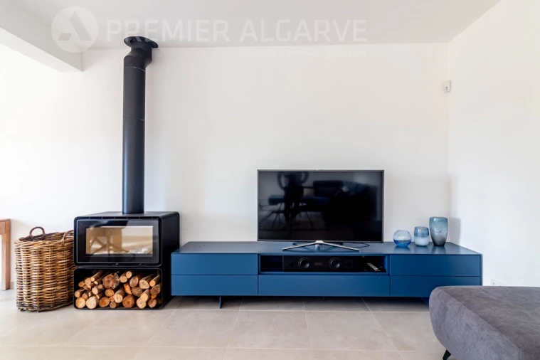 Moradia T5 para Venda em Quarteira Foto 5