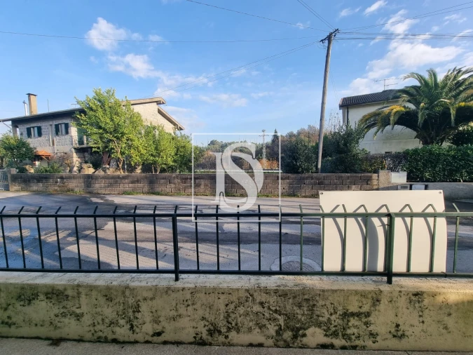 Negócio para Arrendamento em Tabuaças Foto 10