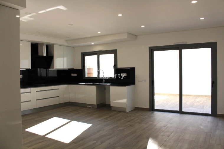 Moradia T4 para Venda em Tavira (Santa Maria e Santiago) Foto 2