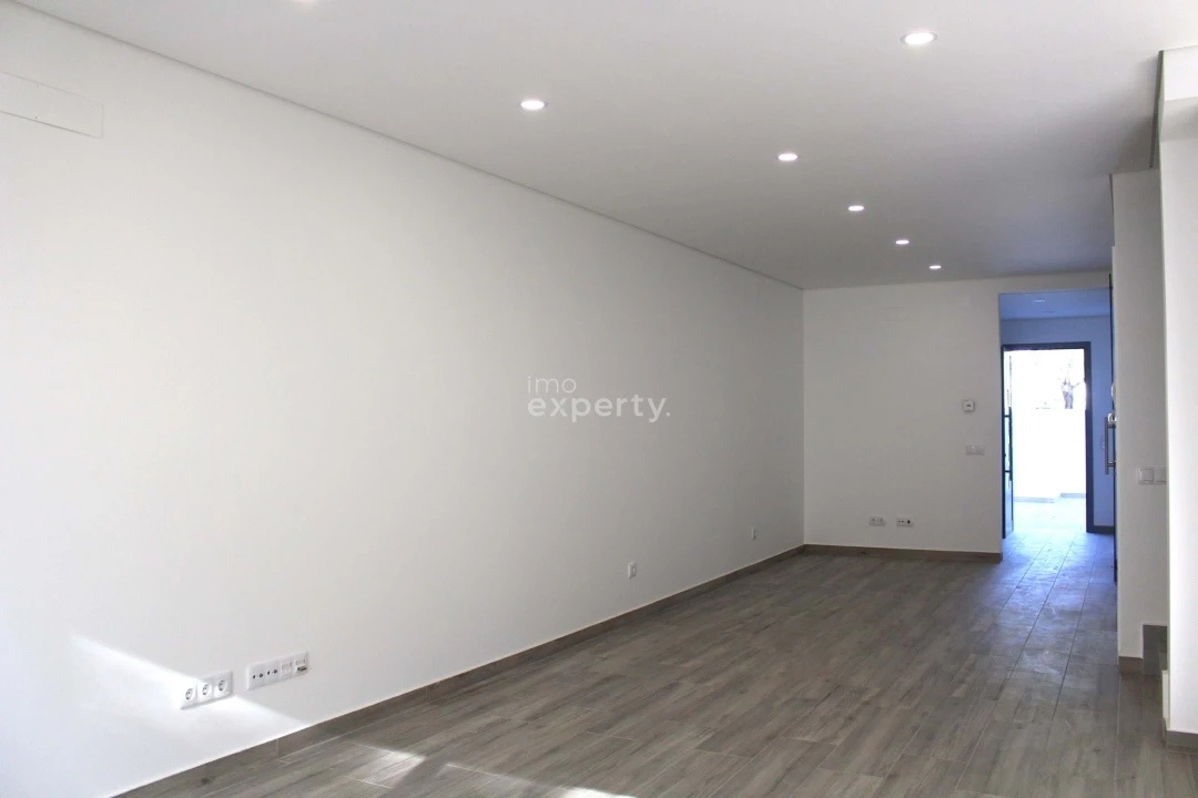 Moradia T4 para Venda em Tavira (Santa Maria e Santiago) Foto 15