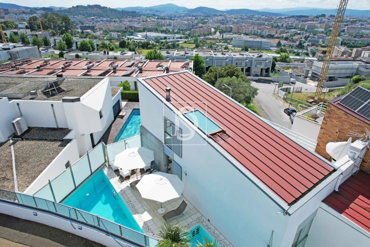 Moradia T4 para Venda em Nogueiró e Tenões Foto 41