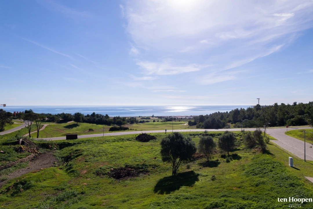 Moradia T4 para Venda em Odiaxere Foto 16