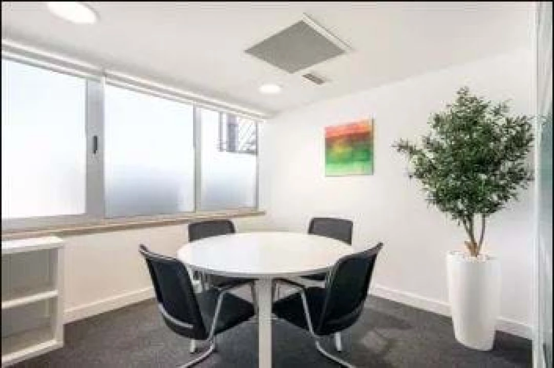 Escritório para Arrendamento em Avenidas Novas Foto 7