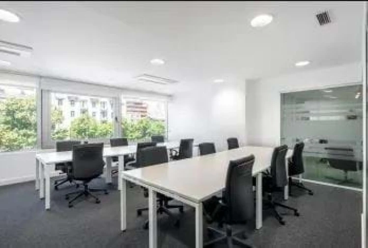 Escritório para Arrendamento em Avenidas Novas Foto 10