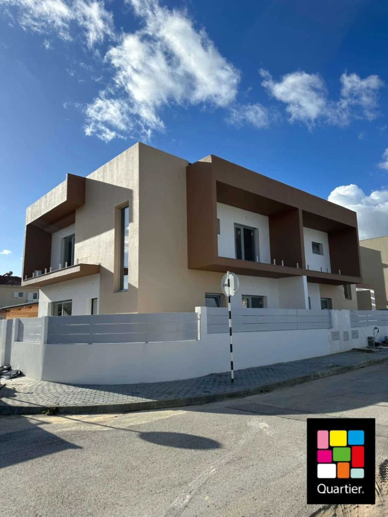 Moradia T4 para Venda em Fernao Ferro Foto 18
