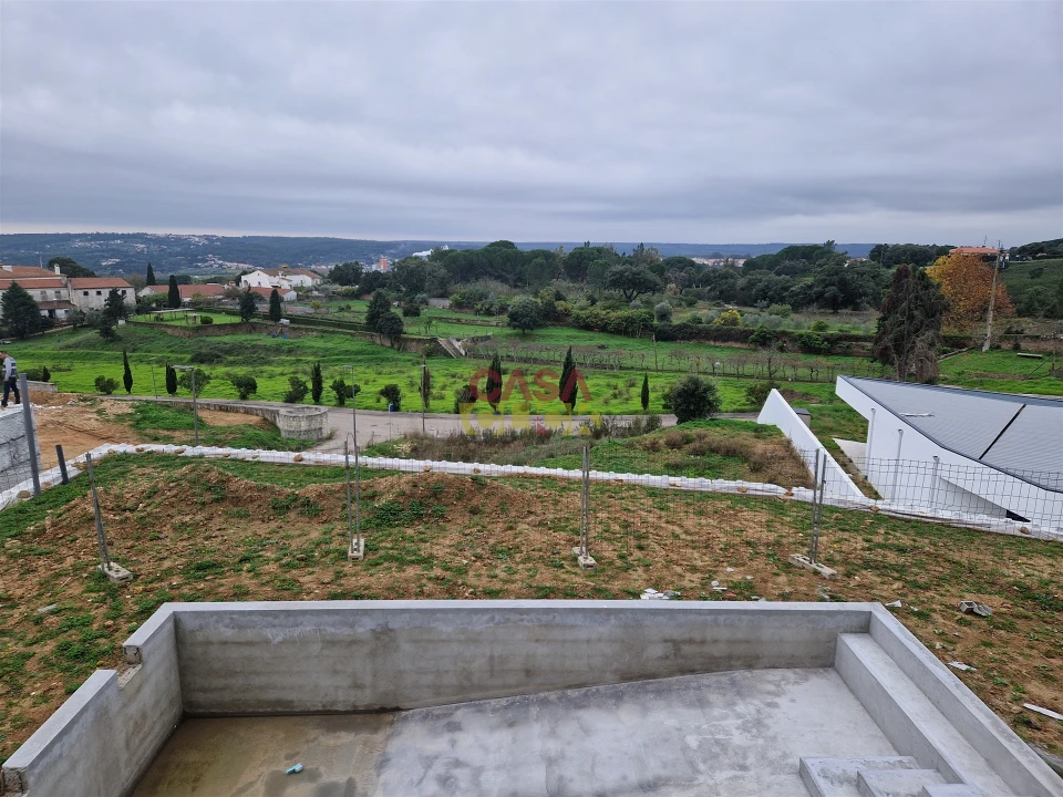 Moradia T5 para Venda em Montalvo Foto 4