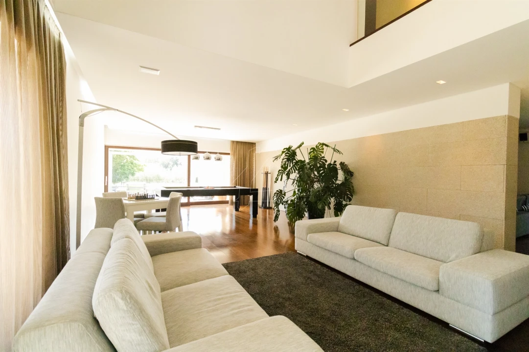 Moradia T3 para Venda em São Miguel do Souto e Mosteirô Foto 1