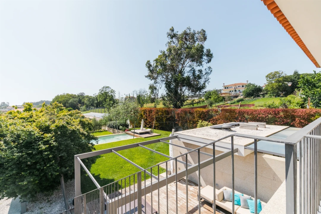 Moradia T3 para Venda em São Miguel do Souto e Mosteirô Foto 20