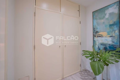 Apartamento T4 para Venda em Marvila, Ribeira Santarém, São Salvador, São Nicolau