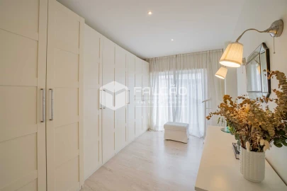 Apartamento T4 para Venda em Marvila, Ribeira Santarém, São Salvador, São Nicolau