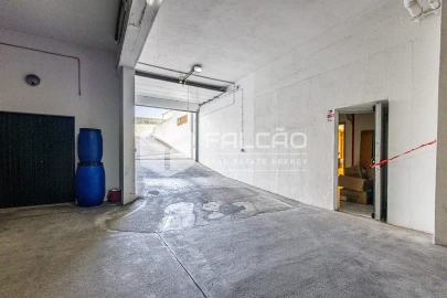 Apartamento T4 para Venda em Marvila, Ribeira Santarém, São Salvador, São Nicolau