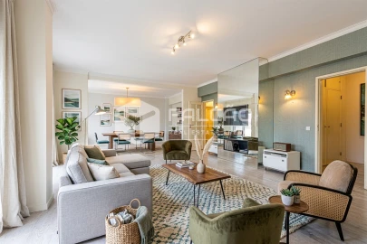 Apartamento T4 para Venda em Marvila, Ribeira Santarém, São Salvador, São Nicolau