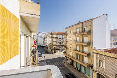 Apartamento T4 para Venda em Marvila, Ribeira Santarém, São Salvador, São Nicolau
