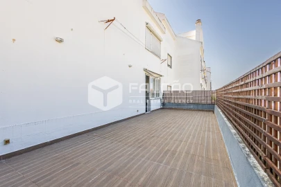 Apartamento T4 para Venda em Marvila, Ribeira Santarém, São Salvador, São Nicolau